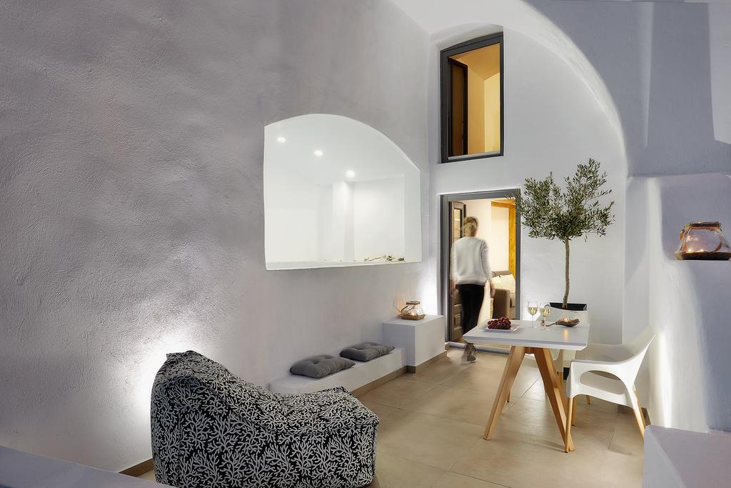 Callia Caves - Adults Only Fira  Exterior photo